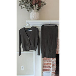 Antonio Melani Brown Ribbed Knit Cardigan & Skirt Set Size Small